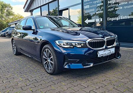 BMW 320 e Sport Line - ACC - LC PRO - 8 x ALU