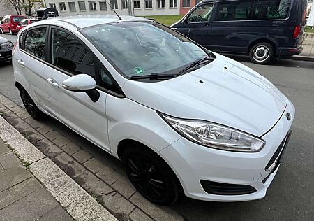 Ford Fiesta Trend 1.25 TÜV neu + Scheckheft gepflegt