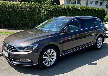 VW Passat Variant Volkswagen 2.0 TDI Highline