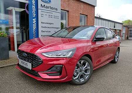 Ford Focus ST-Line X LED Navi Winterpaket