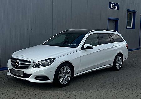 Mercedes-Benz E 200 T AVANTGARDE 7G-TRONIC NAVI LED IHC+ PDC