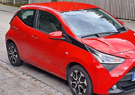 Toyota Aygo x-shift x-play Team Deutschland
