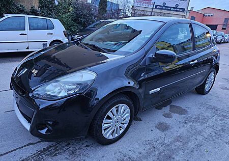 Renault Clio Dynamique TÜV bis 05.2026