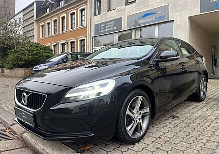 Volvo V40 Momentum 2,0 Automatik, LED, Facelift
