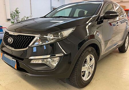 Kia Sportage +1.6+GDI+2WD+ISGDream-Team+Edition