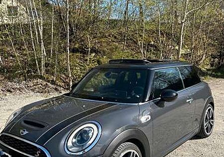 Mini Cooper S John Cooper Works