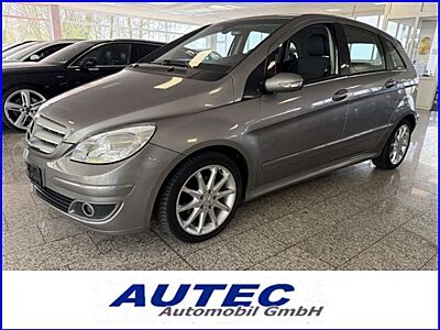 Mercedes-Benz B 200 Sport Paket Automatik+Teilleder+17Zoll