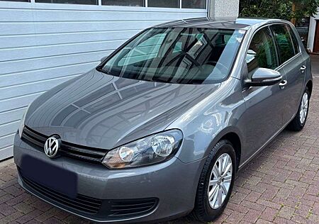 VW Golf Volkswagen 1.4 TSI 90 kW Comfortline
