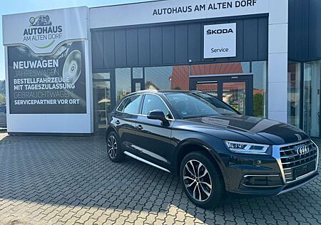 Audi Q5 2.0L | 40 TDI Quattro Sport