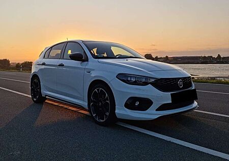 Fiat Tipo 5-Türer 1.4 T-Jet Sport