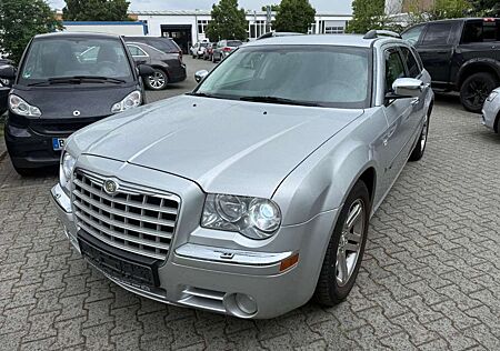 Chrysler 300C Touring 3.0 CRD Autom.