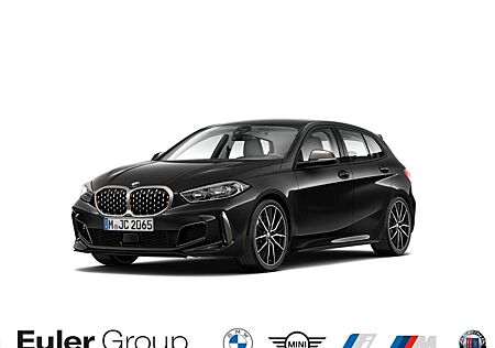 BMW 135 iA xDrive Sportpaket HUD Navi Leder Digitales Cock