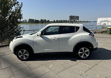 Nissan Juke 1.6 Xtronic Acenta