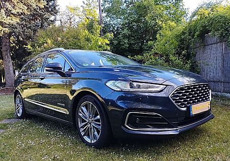 Ford Mondeo Hybrid Vignale