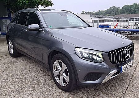 Mercedes-Benz GLC 220 AMG Interieur