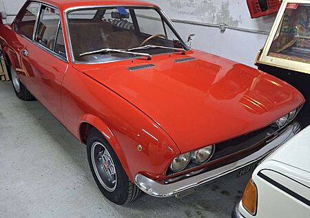 Fiat 124 Coupè