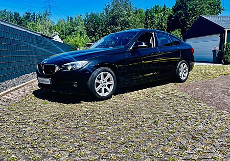 BMW 328i 328 GT*GranTurismo*Navi*Panorama*AHK*Leder*HUD