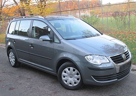VW Touran Volkswagen 1.9 TDI 105 PS DSG Automatik Scheckheft