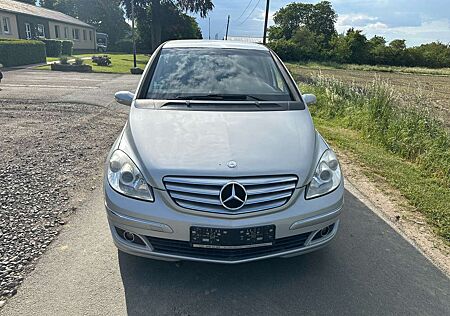 Mercedes-Benz B 200 (245.233)