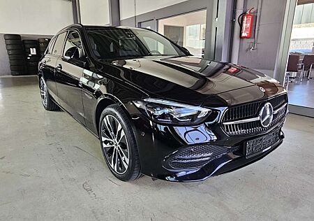 Mercedes-Benz C 300 T e Avantgarde+Night-Paket +wieNeu!