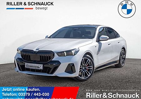 BMW 520 d M-Sport Pro HUD SITZBELÜFTUNG PANO 360°