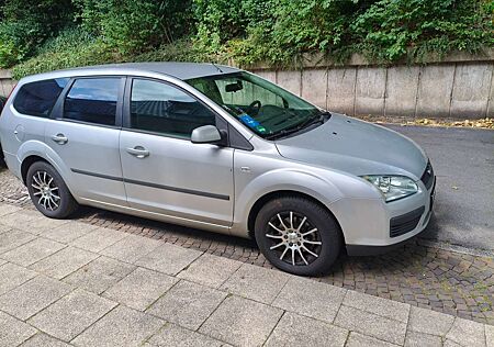 Ford Focus Turnier 1.8 Style