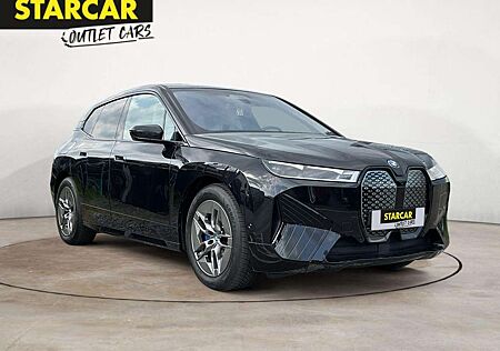 BMW iX 40 xDRIVE SPORTPAKET+PANO+HUD+ACC+LASER+AHK+360°