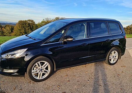 Ford Galaxy 1.5 EcoBoost Titanium 7 Sitze Benziner