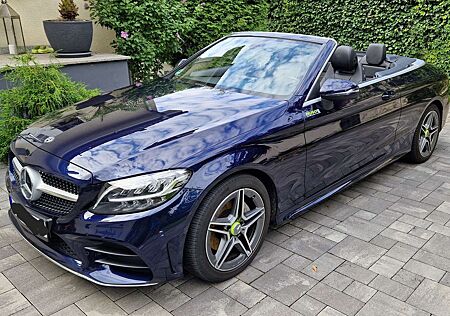 Mercedes-Benz C 200 Cabrio 9G-TRONIC AMG Line