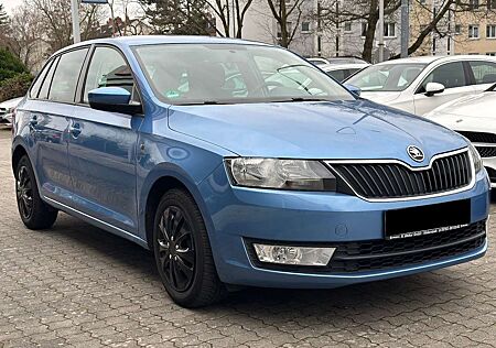 Skoda Rapid /Spaceback 1.6 TDI Spaceback * Sitzhzg / Klima / PDC