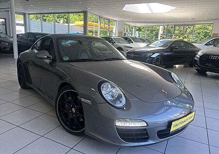 Porsche 911 Carrera Coupe