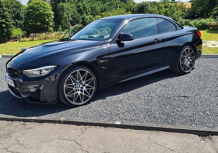 BMW M4 Cabrio DKG Competition