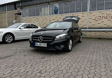 Mercedes-Benz A 180 BlueEfficiency (176.042)