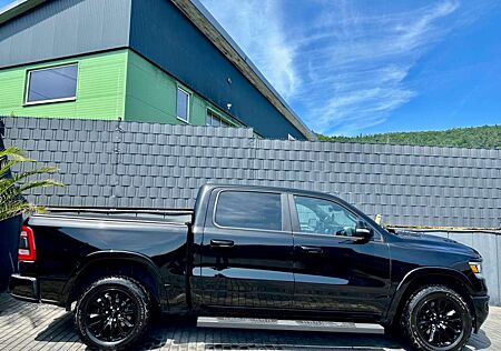 Dodge RAM 5,7 V8 OFFROAD"LARAMIE-BLACK BEAST-PANORAMA