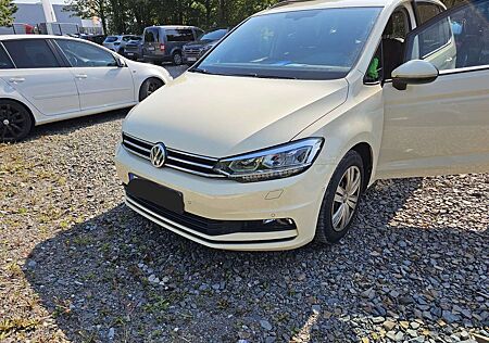 VW Touran Volkswagen 2.0 TDI SCR DSG Comfortline