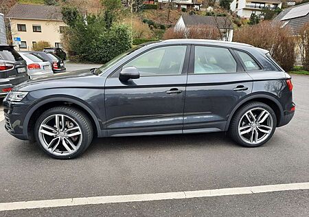 Audi Q5 40 TDI quattro S tronic incl. Mehrwertsteuer