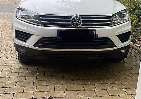 VW Touareg Volkswagen V6 TDI BMT/Start-Stopp Terrain Tech 4Motion