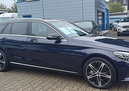 Mercedes-Benz C 300 gebraucht kaufen Mercedes-Benz C 300 de Avantgarde-Klimaaut-Navi-SH-DAB-Apple-18"