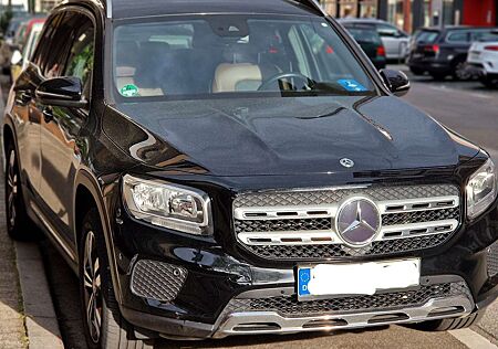 Mercedes-Benz GLB 200 GLB Diesel d 8G-DCT Style