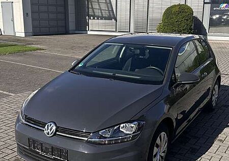 VW Golf Volkswagen Trendline BMT/Start-Stopp