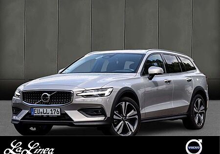 Volvo V60 CC V60 Cross Country Ultimate AWD Geartronic ***NP. UPE 74.400,-- Eu...