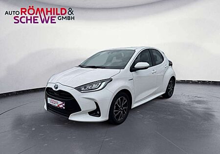 Toyota Yaris Hybrid 1.5 VVT-i Team Deutschland