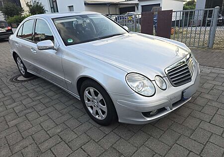 Mercedes-Benz E 200 200K Classic
