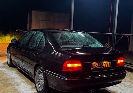 BMW 520i 520
