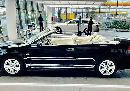 Saab 9-3 1.8 Turbo Cabrio Top Liebhaberfahrzeug
