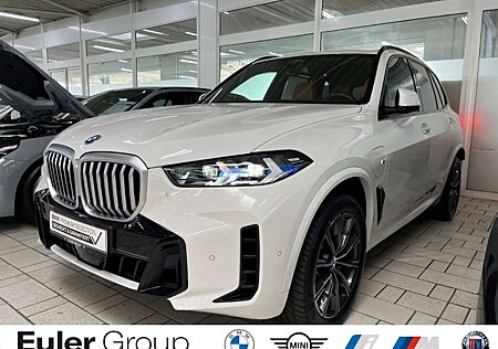 BMW X5 50e M Sport AHK PanoSky KomfSi belüftet SoftCl H/K