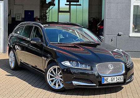 Jaguar XF Sportbrake 2.2 Diesel Leder Navi Xenon PDC...