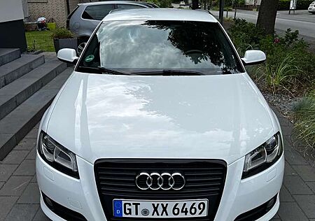 Audi A3 2.0 TDI Sportback DPF S line Sportpaket