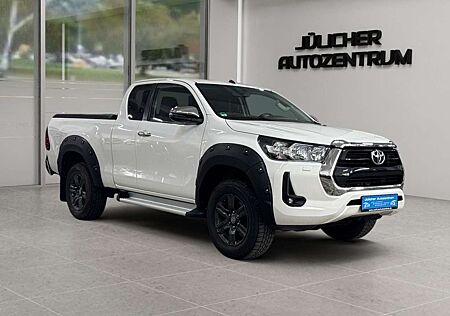 Toyota Hilux 2.4 Automatik Extra Cab, 2.Hand, AHK 3500