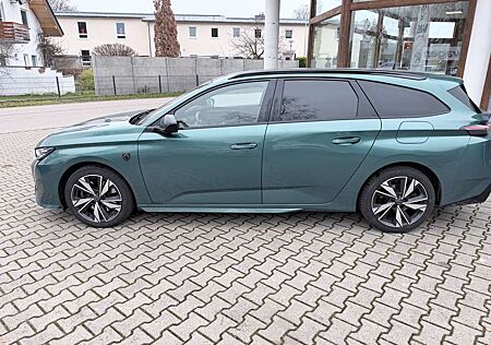 Peugeot 308 SW Hybrid 180 GT